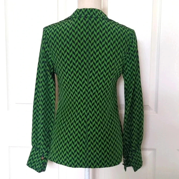 Tory Burch Navy and Green Chevron Silk Blouse - Picture 4 of 6